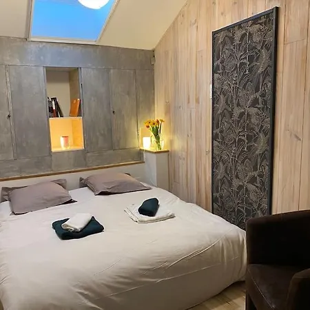 Dupleix Au Fil Du Canal Narbona